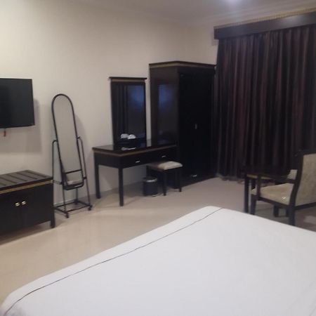 Al Masem Luxury Hotel Suites 3 Al Ahsa Αλ Χοφούφ Εξωτερικό φωτογραφία